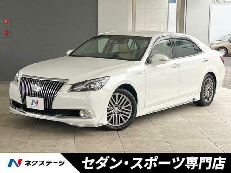 TOYOTA CROWN MAJESTA