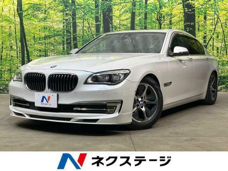 BMW 7 SERIES