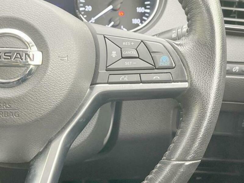 X-TRAIL-3