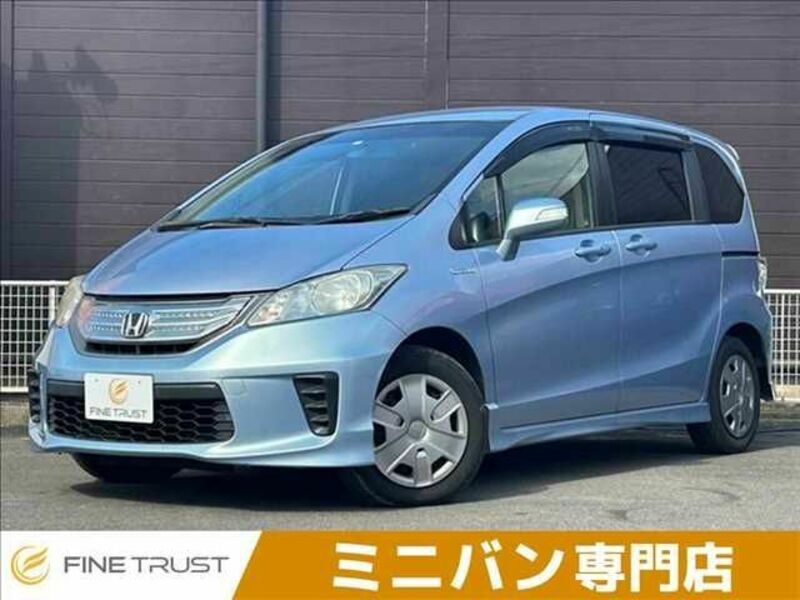 HONDA FREED HYBRID