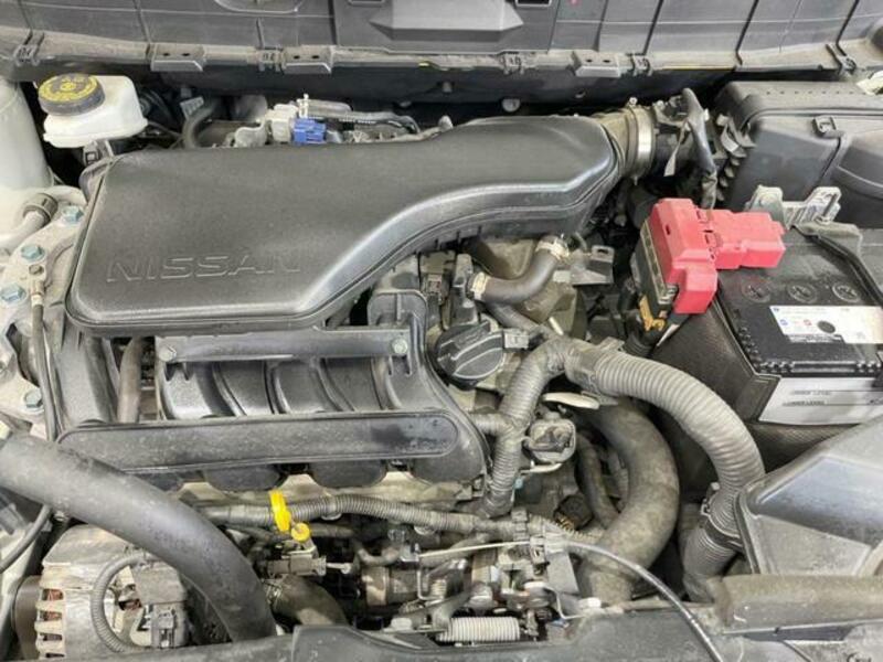 X-TRAIL-18