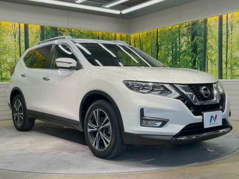 X-TRAIL