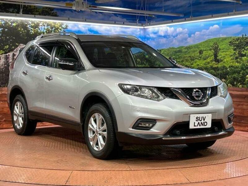 X-TRAIL