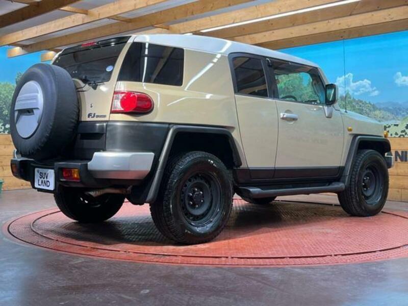 FJ CRUISER