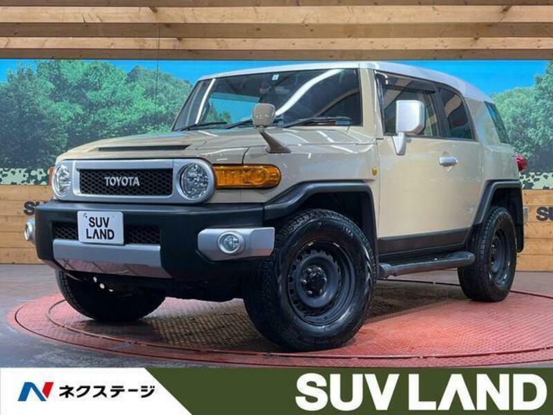 TOYOTA FJ CRUISER