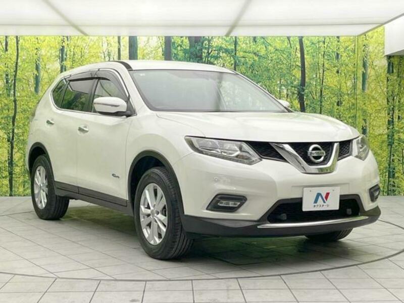 X-TRAIL