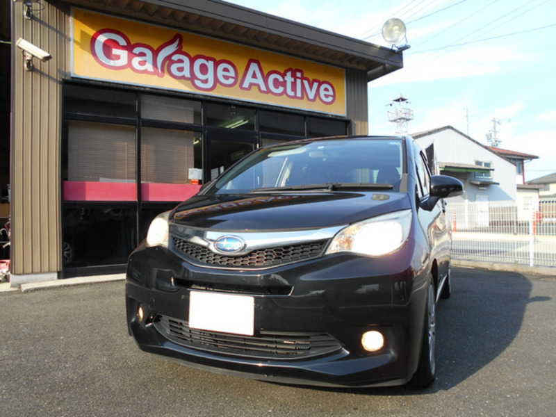 SUBARU　TREZIA