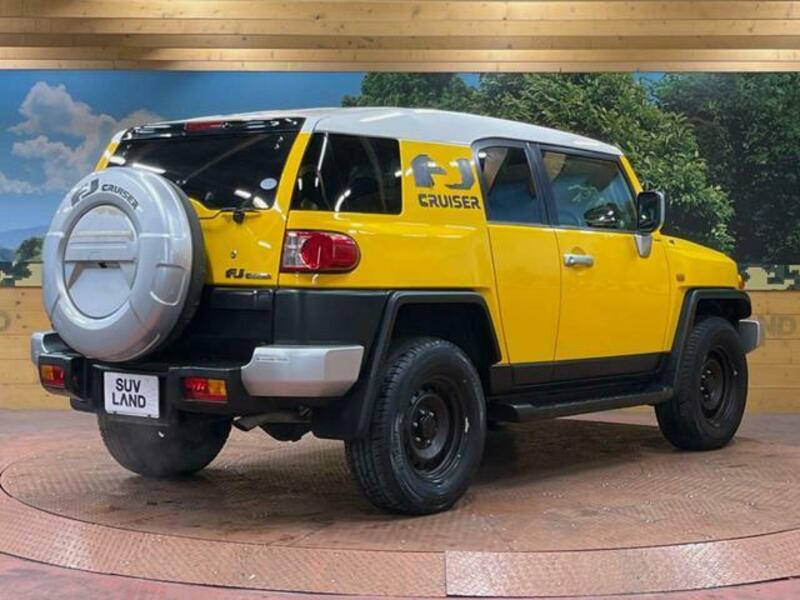 FJ CRUISER