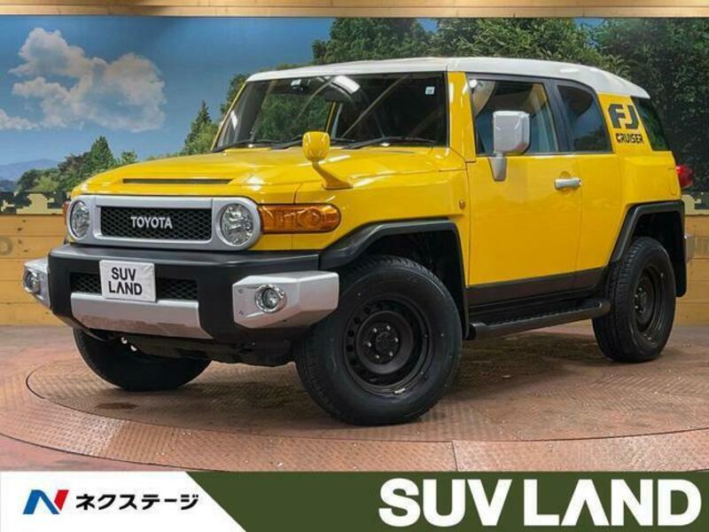 TOYOTA FJ CRUISER