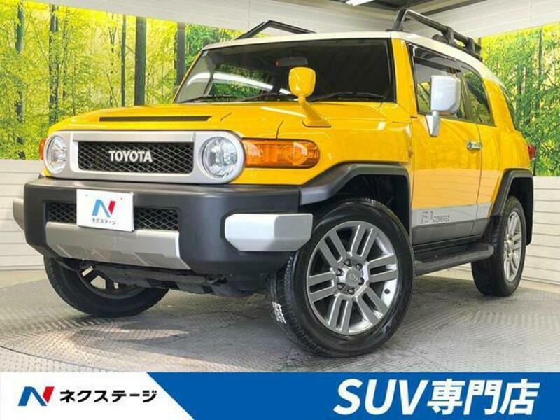 TOYOTA FJ CRUISER