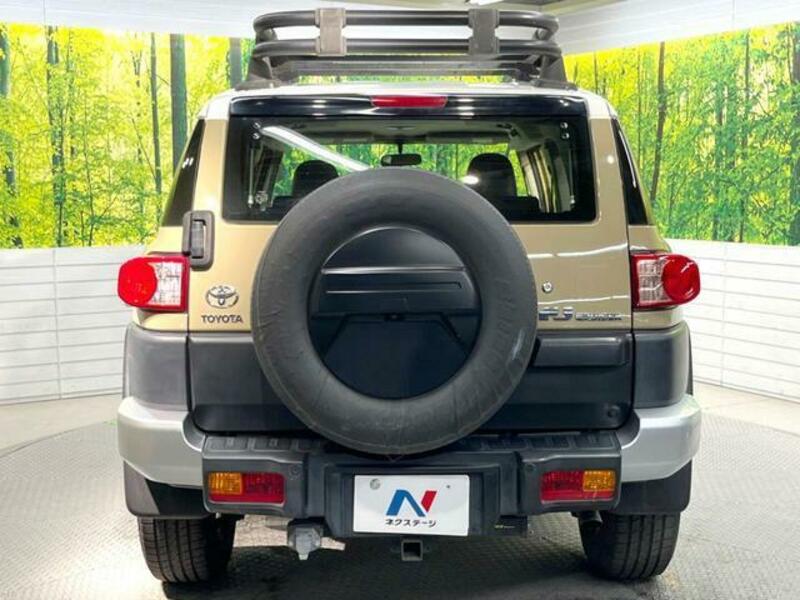 FJ CRUISER