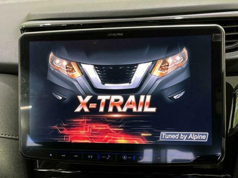 X-TRAIL