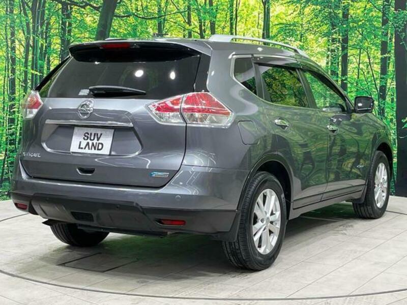 X-TRAIL