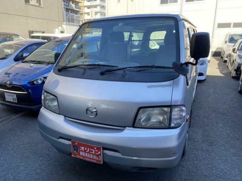 BONGO VAN-0