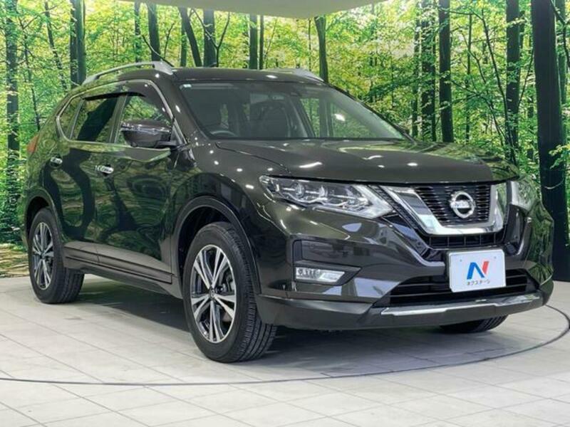 X-TRAIL