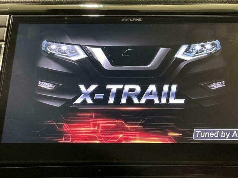 X-TRAIL