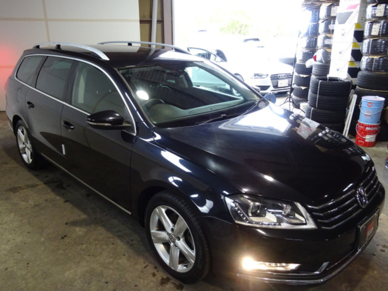PASSAT VARIANT