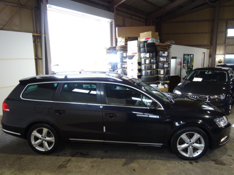 PASSAT VARIANT