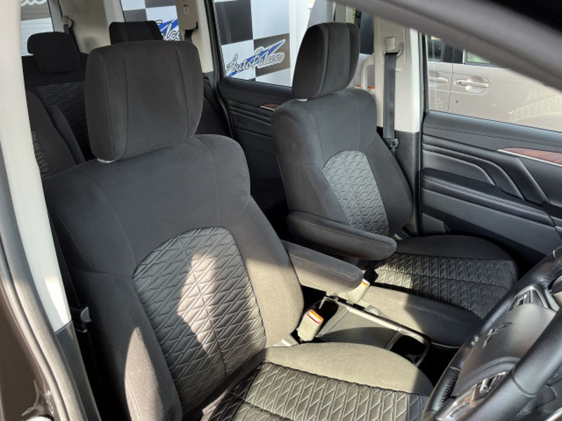 DELICA D5