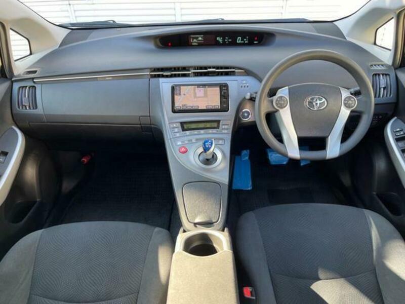 PRIUS-1