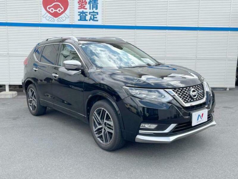 X-TRAIL