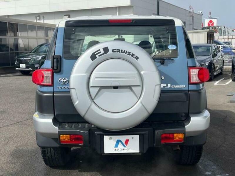 FJ CRUISER