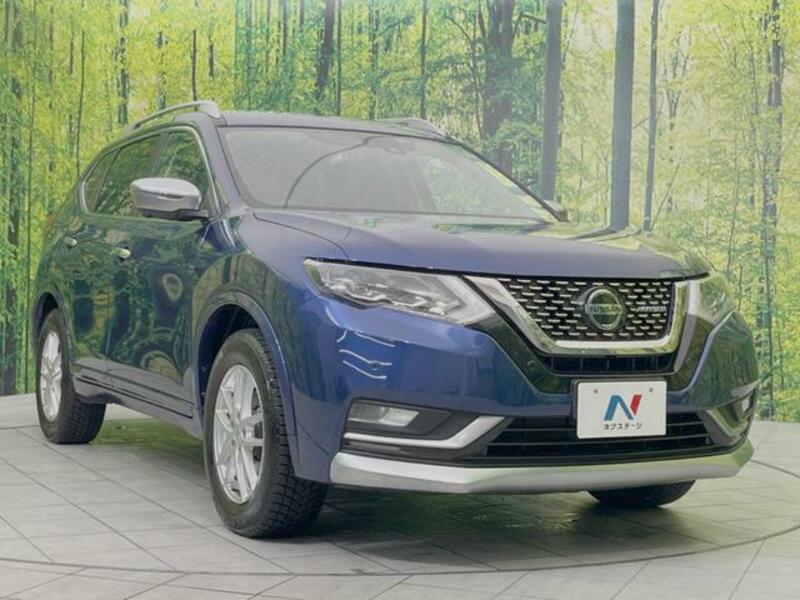 X-TRAIL