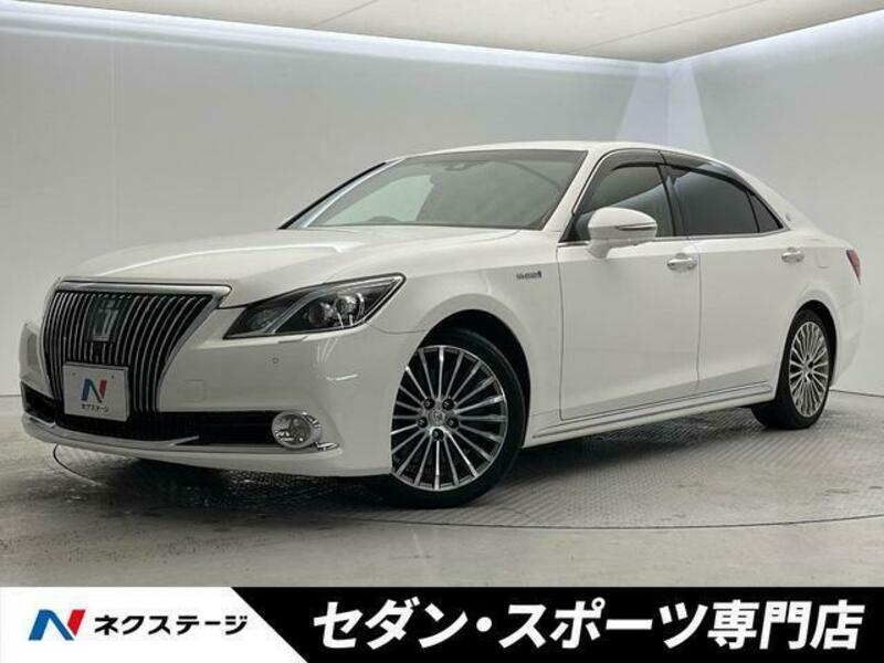 TOYOTA CROWN MAJESTA