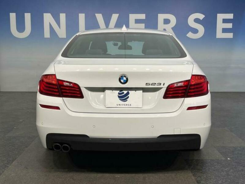 5 SERIES