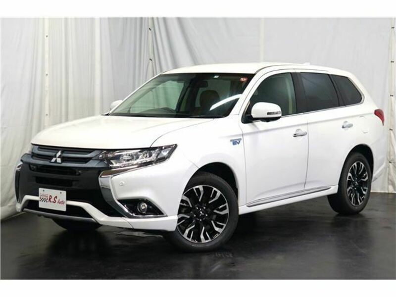 MITSUBISHI OUTLANDER PHEV