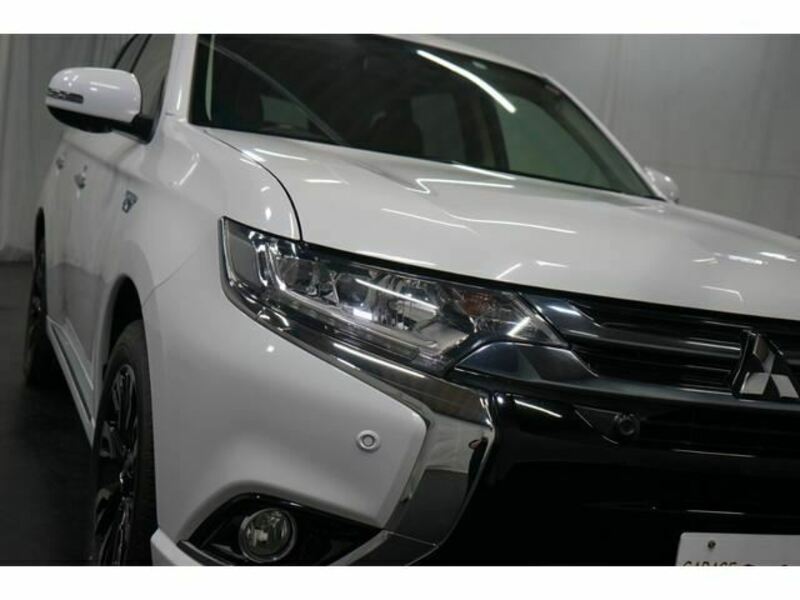 OUTLANDER PHEV