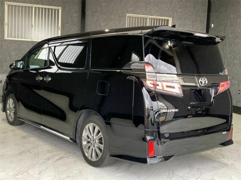 VELLFIRE