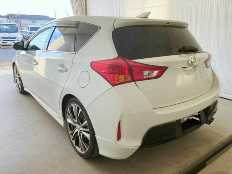 AURIS