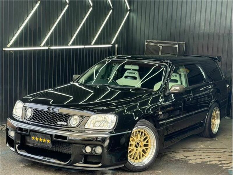 NISSAN STAGEA