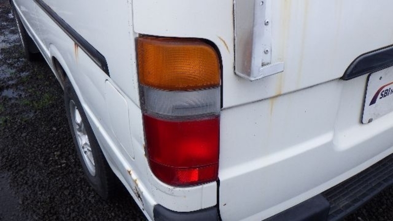 HIACE VAN-72