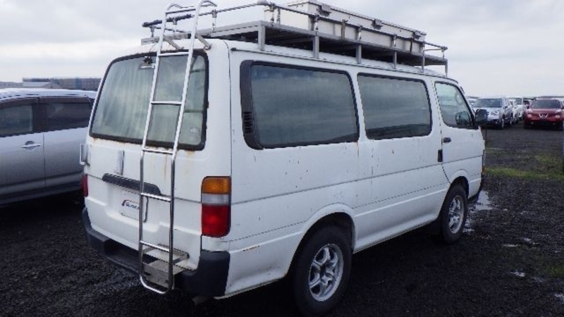 HIACE VAN-43