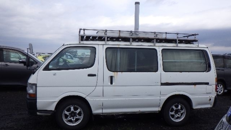 HIACE VAN-40