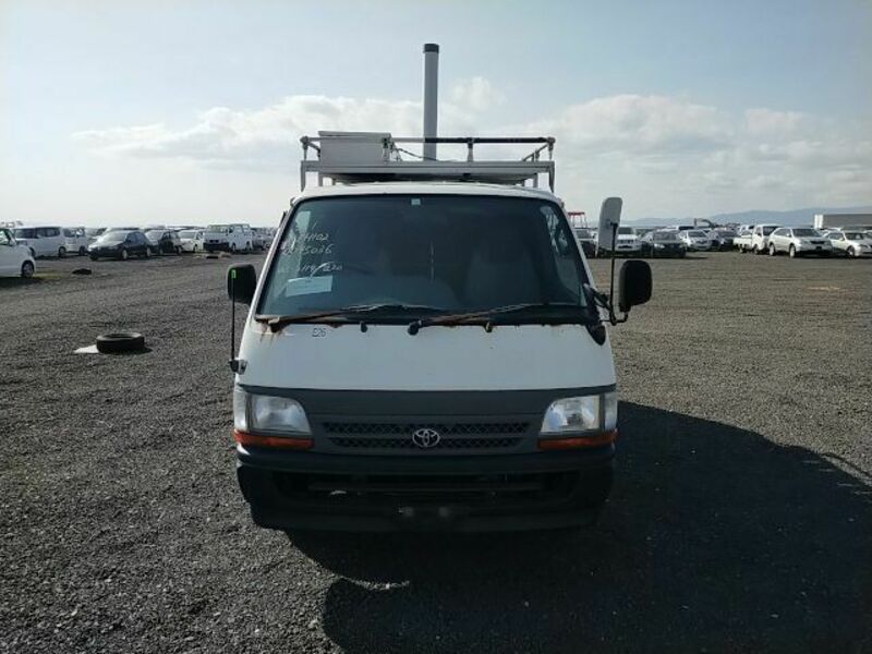 HIACE VAN-7