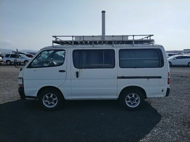 HIACE VAN-1