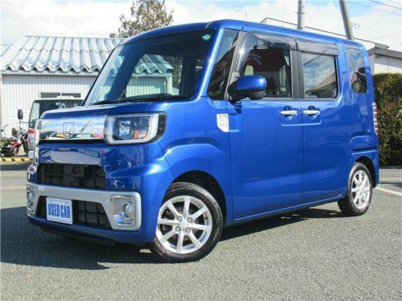 DAIHATSU WAKE