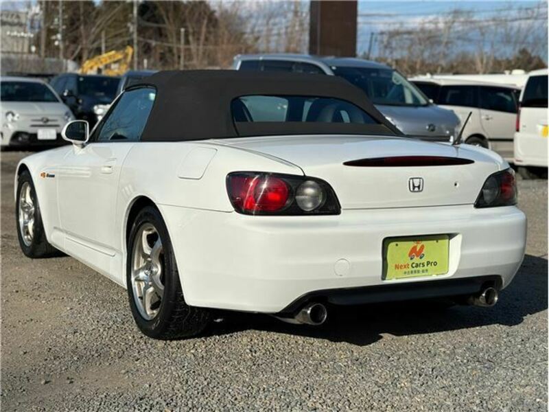 S2000