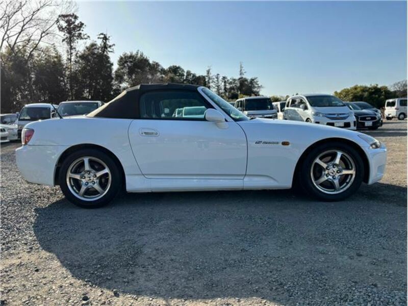 S2000