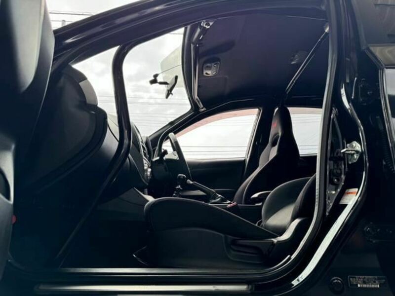 IMPREZA-27