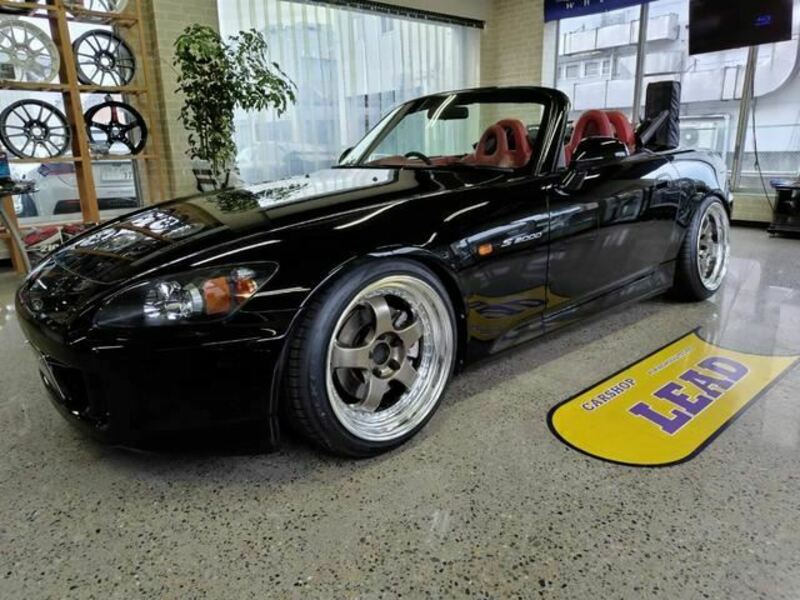 S2000