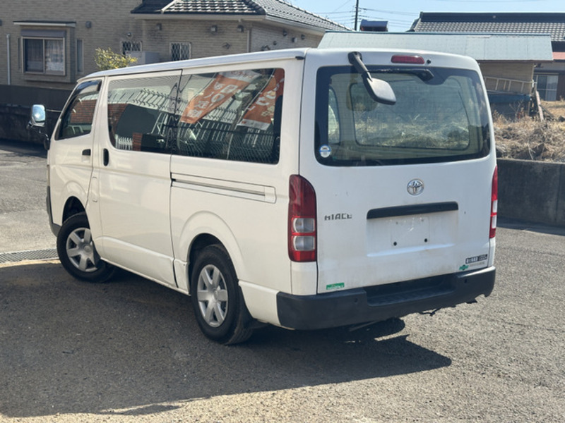 HIACE VAN