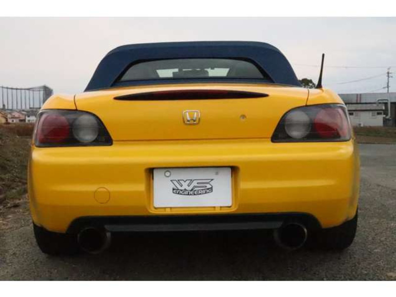 S2000