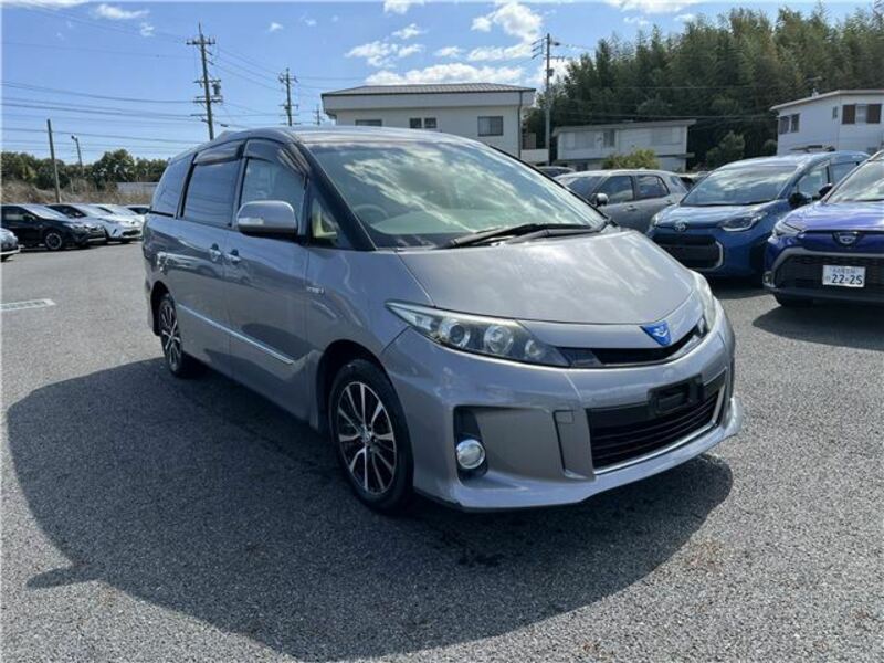 TOYOTA ESTIMA HYBRID