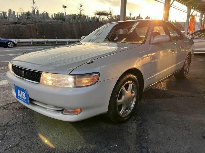 TOYOTA CHASER