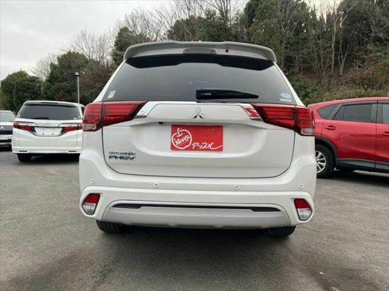 OUTLANDER PHEV