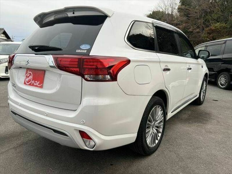 OUTLANDER PHEV